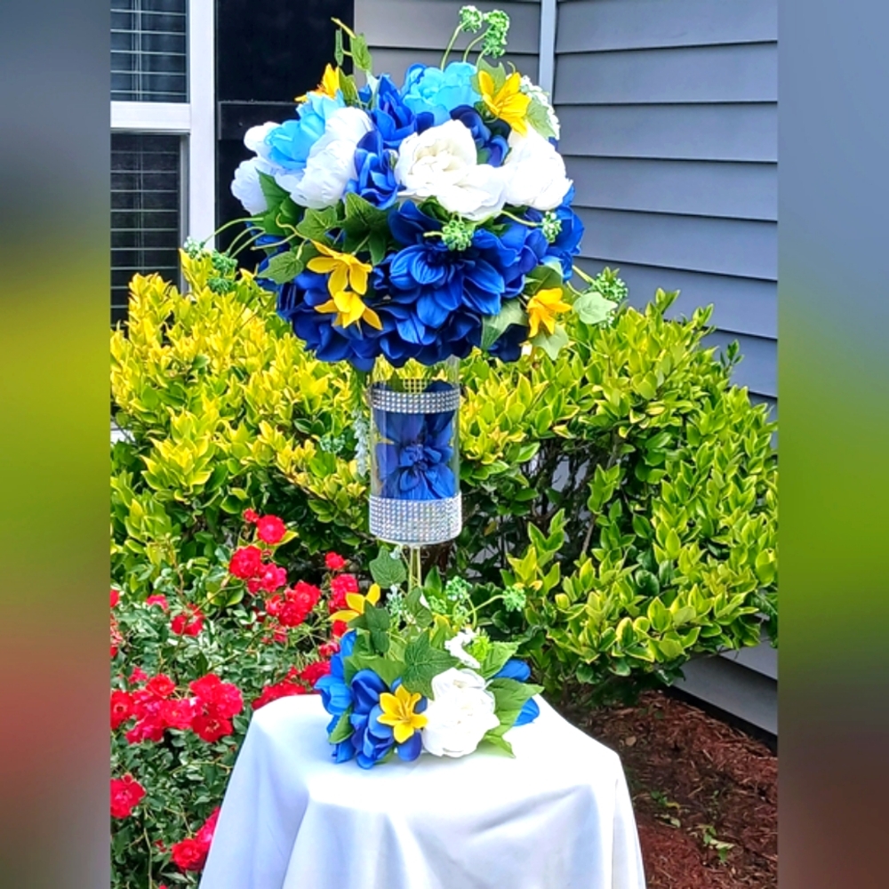 "Harmony Bouquet" Royal Blue White